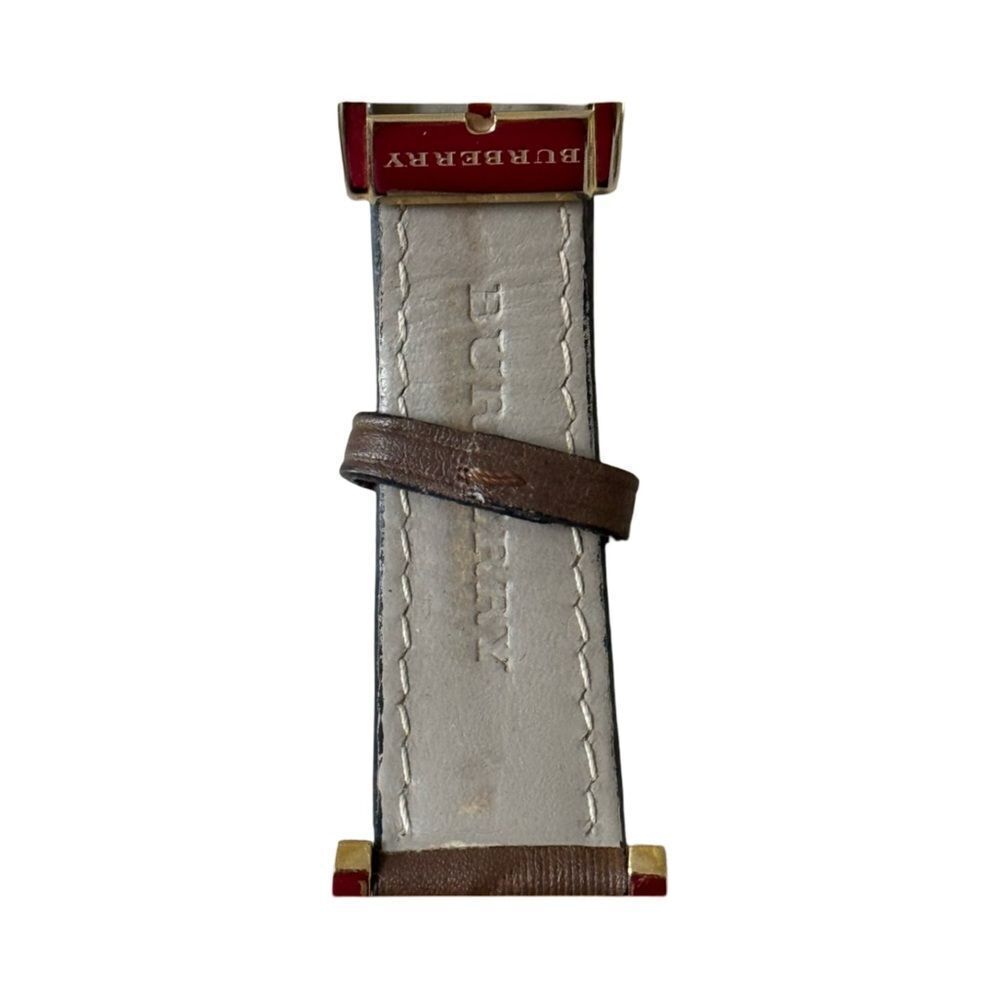 BURBERRY THE CITY ROUND CHECK LEATHER WATCH. - Picture 7 of 9
